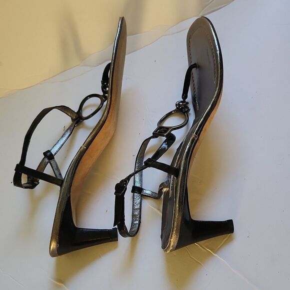 Manolo Blahnik Metallic Silver Strappy Heels - Picture 7 of 12